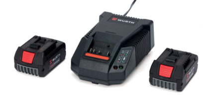 Set punjač 18V i 2 baterije 2Ah, 2X2,0AH